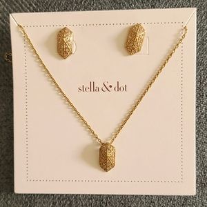 NIB Stella & dot gold bundle set